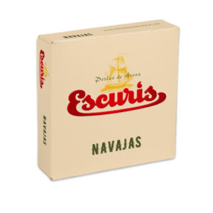 01 Facing Navajas